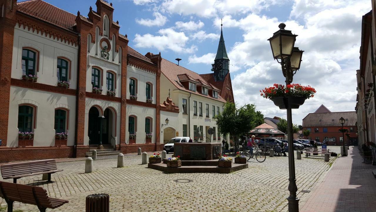 Uns Luett Hus Villa Krakow am See Luaran gambar